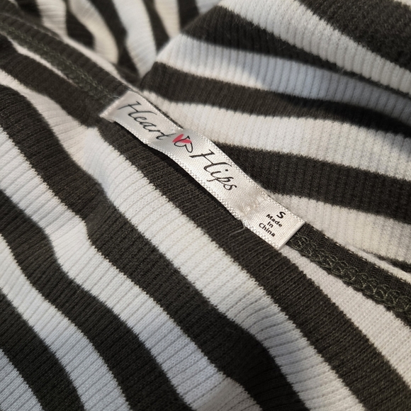 Heart Hips Striped Knit Dress - Picture 7 of 7